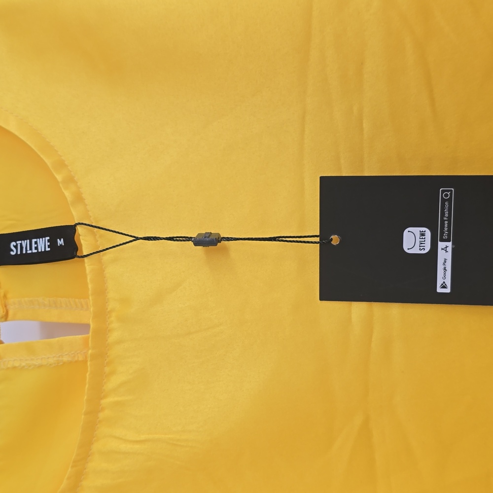 STYLEWE‎ YELLOW DRAMATIC SLEEVE DRESS - Picture 4 of 6